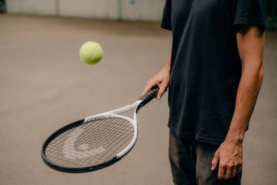 Carlos Alcaraz conquista Roland Garros y hace historia en el tenis — Deportes Internacionales