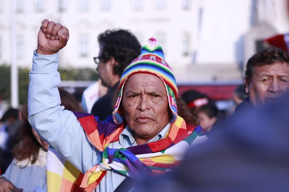 Miles de peruanos marchan contra el gobierno de Fujimori en Lima — Atletismo