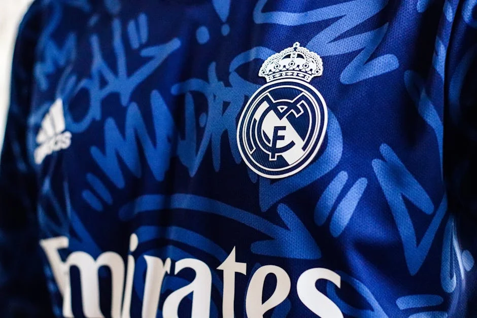 Real Madrid confirma la salida de Alaba: impacto en mercados emergentes — Deportes Nacionales