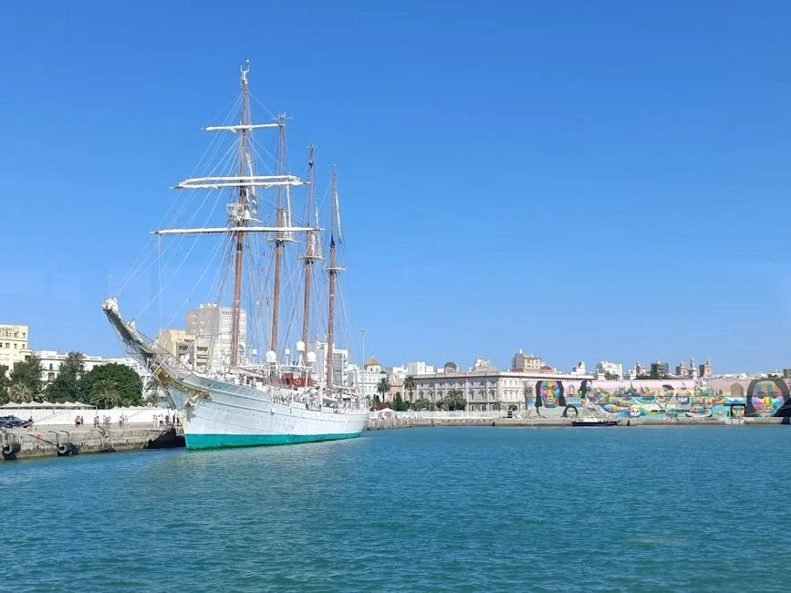 Tailandia demanda disculpas tras ataque a buque mercante - Impacto en el comercio marítimo — Atletismo